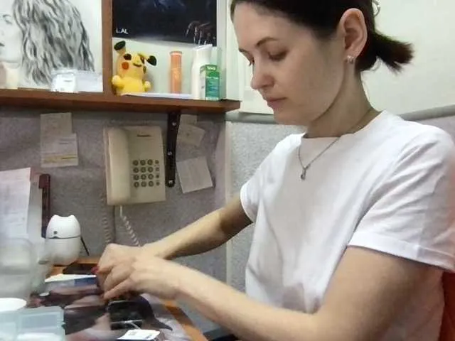 Live sex webcam photo for MilaBi-192569 #277843556