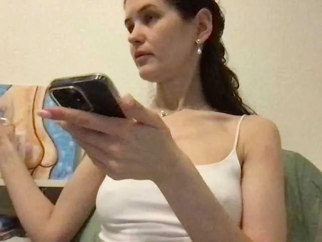 Live sex webcam photo for MilaBi-192569 #277869644
