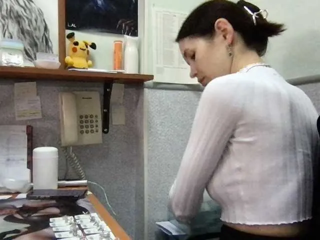 Live sex webcam photo for MilaBi-192569 #277912963