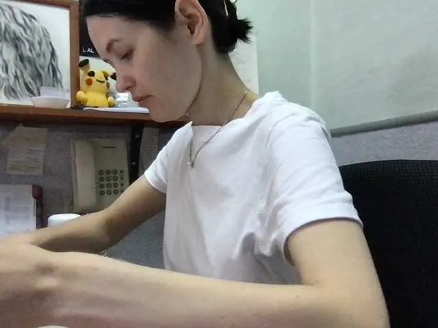 Live sex webcam photo for MilaBi-192569 #277956665