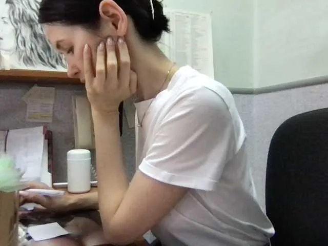 Live sex webcam photo for MilaBi-192569 #277958355