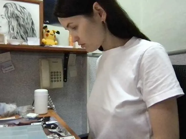 Live sex webcam photo for MilaBi-192569 #278043307