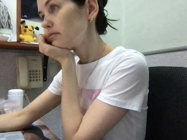 Live sex webcam photo for MilaBi-192569 #278062956