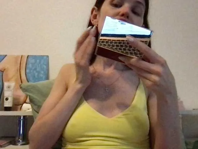 Live sex webcam photo for MilaBi-192569 #278071647