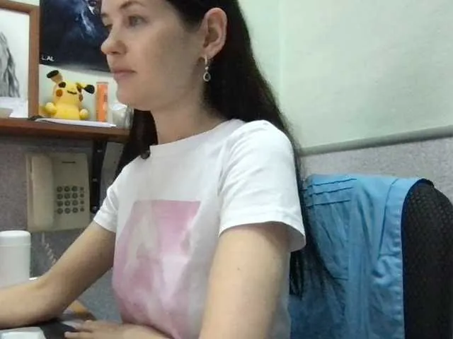 Live sex webcam photo for MilaBi-192569 #278115416