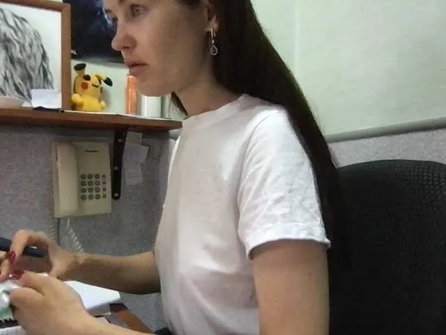 Live sex webcam photo for MilaBi-192569 #287957899