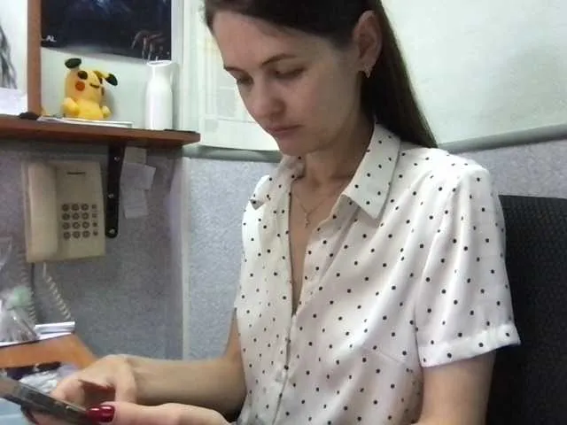 Live sex webcam photo for MilaBi-192569 #289460562