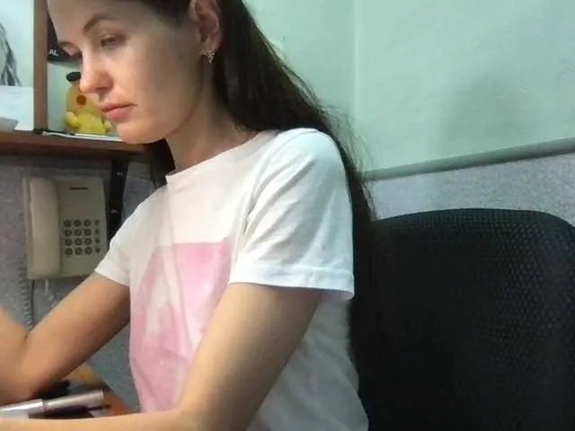 Live sex webcam photo for MilaBi-192569 #289693250