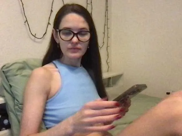 Live sex webcam photo for MilaBi-192569 #290475303