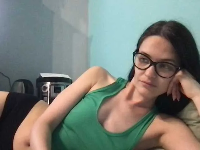 Live sex webcam photo for MilaBi-192569 #291200852