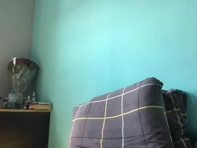 Live sex webcam photo for MilaBi-192569 #291588396