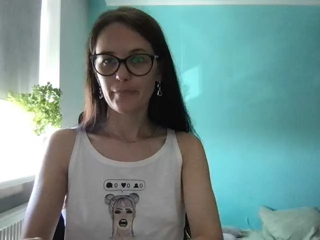 Live sex webcam photo for MilaBi-192569 #291655476