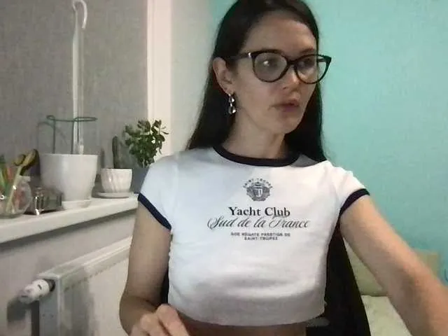 Live sex webcam photo for MilaBi-192569 #291881164
