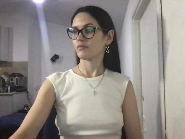 Live sex webcam photo for MilaBi-192569 #292200927