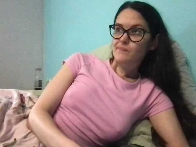 Live sex webcam photo for MilaBi-192569 #293872263
