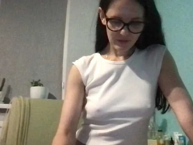 Live sex webcam photo for MilaBi-192569 #294208646