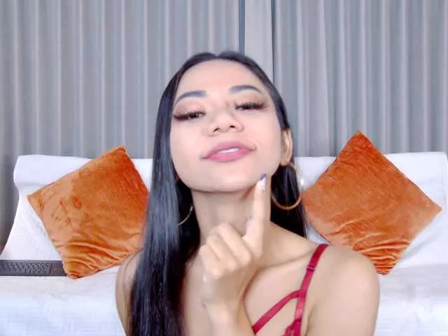 Live sex webcam photo for MilaDaBomB #273387560