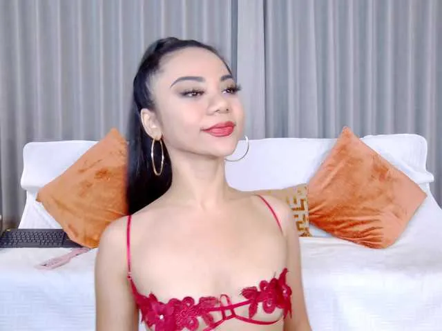 Live sex webcam photo for MilaDaBomB #273498572