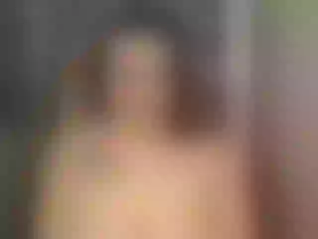 Live sex webcam photo for MilaLav #273504494