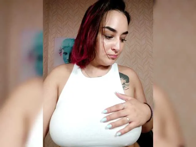 Live sex webcam photo for MilaLav #274338487