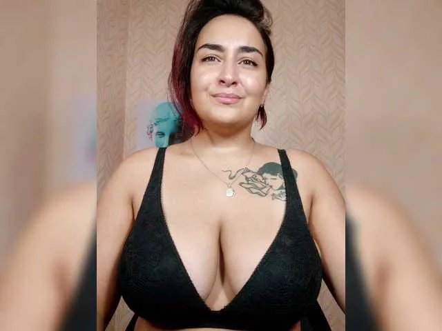 Live sex webcam photo for MilaLav #274429809