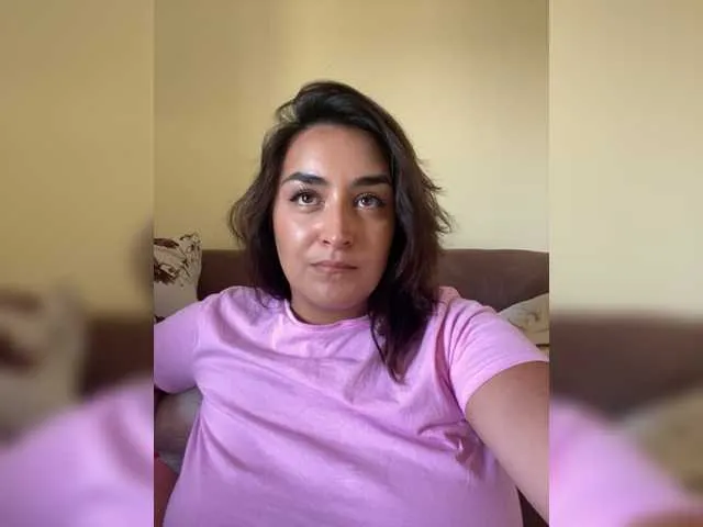 Live sex webcam photo for MilaLav #275598037