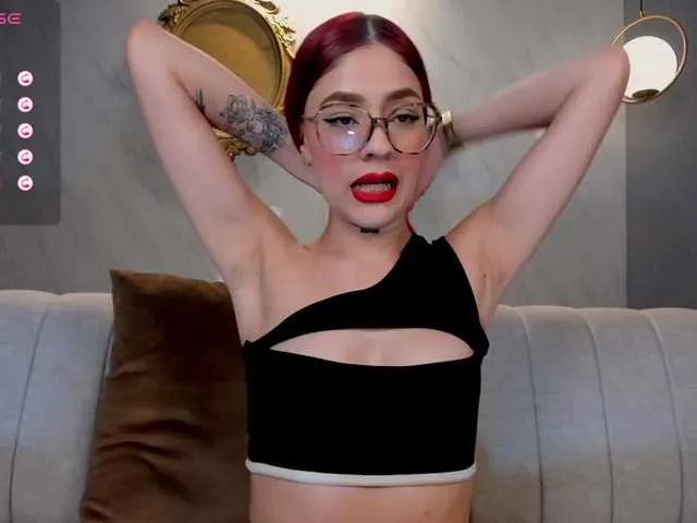 Live sex webcam photo for MilaRussell #290039003