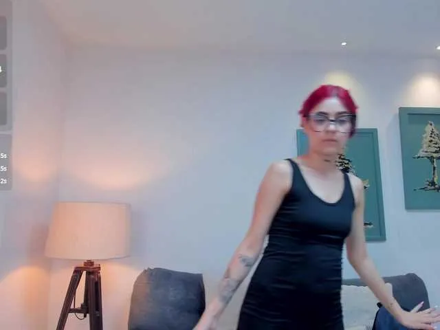Live sex webcam photo for MilaRussell #290671056