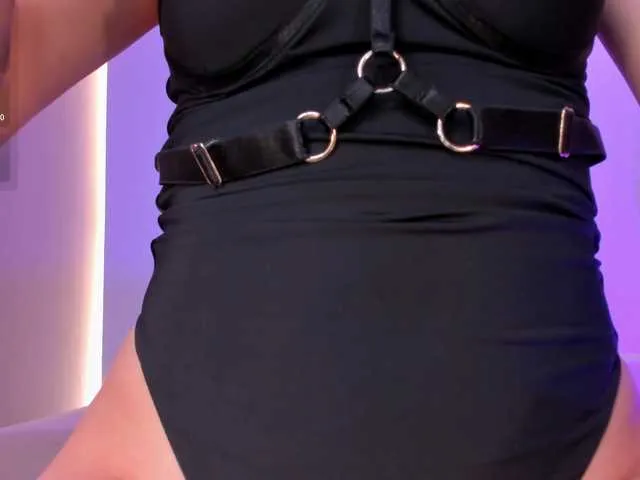 Live sex webcam photo for MilaRussell #291004242