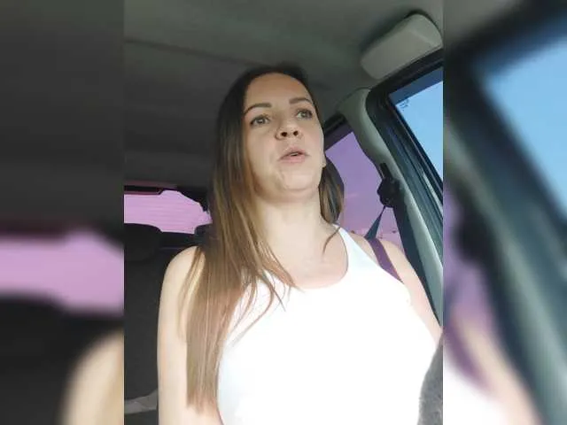 Live sex webcam photo for MilaSavory #275552552