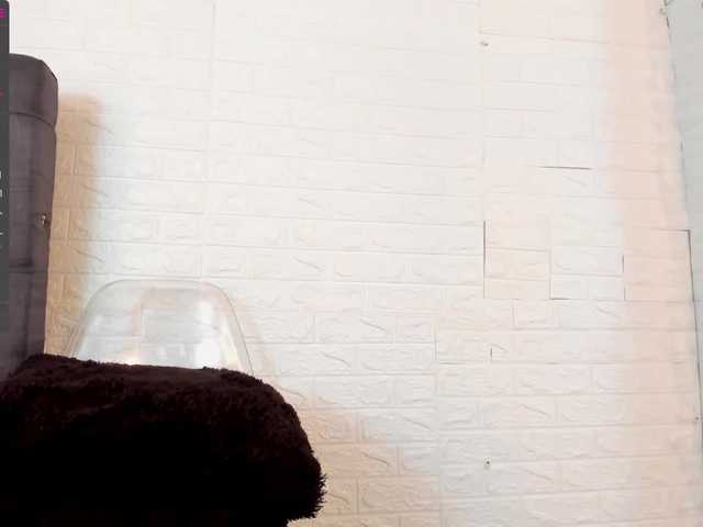 Live sex webcam photo for MilaWinslet #272044735