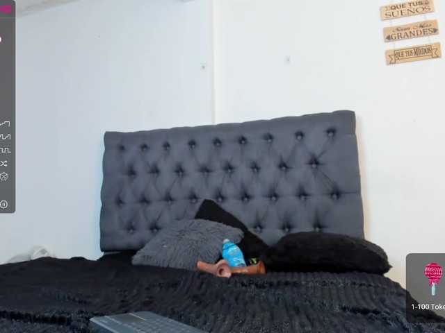 Live sex webcam photo for MilaWinslet #274335923