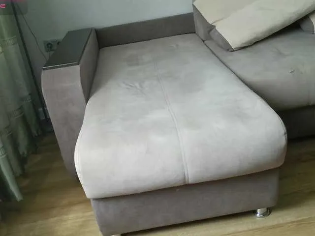 Live sex webcam photo for Milaa1998 #291633404