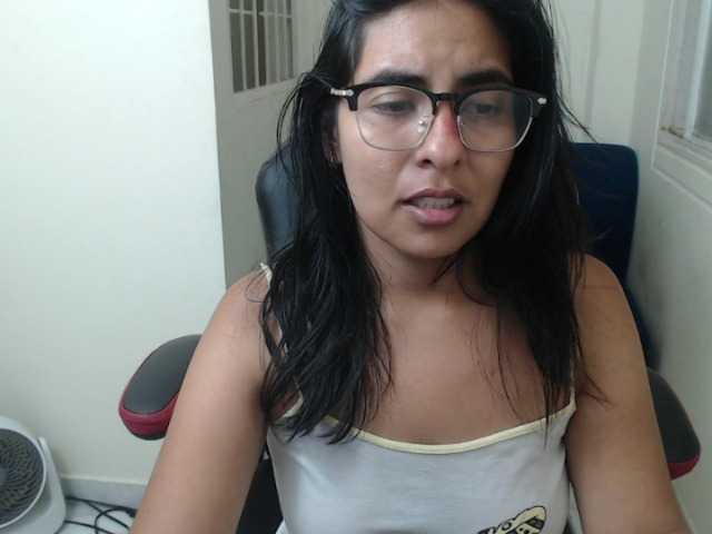 Live sex webcam photo for MilanRodman #275756607