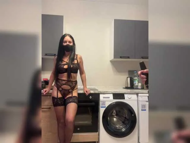 Live sex webcam photo for Milana555550 #291966015