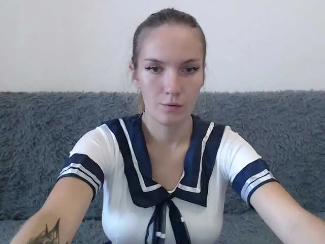 Live sex webcam photo for MilanaKristal #291772472