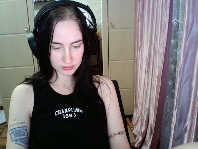 Live sex webcam photo for MilanaXAngel #290390236