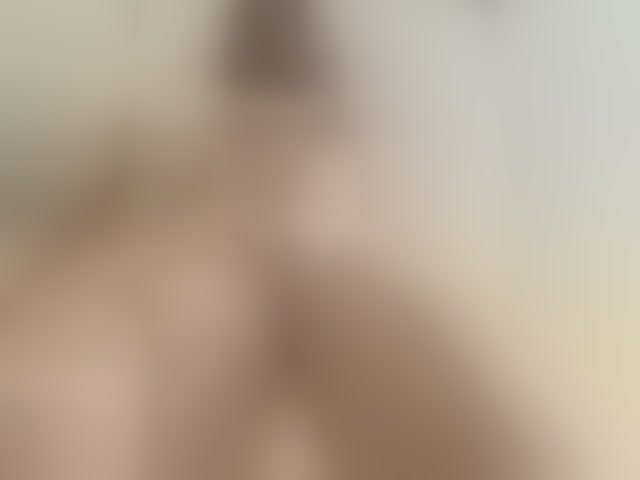 Live sex webcam photo for MilankaHot #294064753