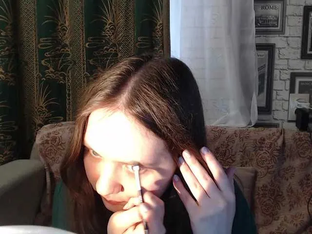 Live sex webcam photo for MilayaEvochka #290861185