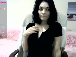 Live sex webcam photo for MilayaNessi #225097076