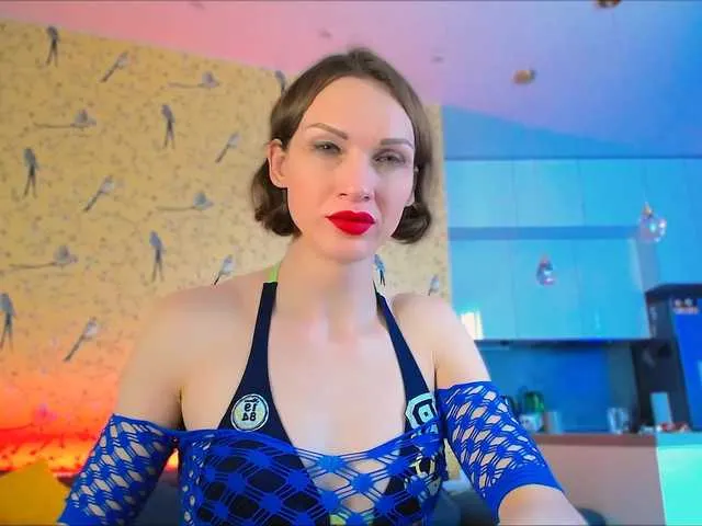 Live sex webcam photo for MilenaHardy #275732314