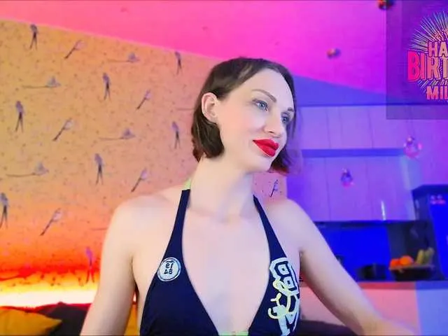 Live sex webcam photo for MilenaHardy #275820804