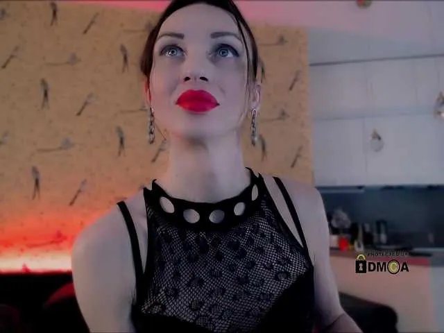 Live sex webcam photo for MilenaHardy #291075238