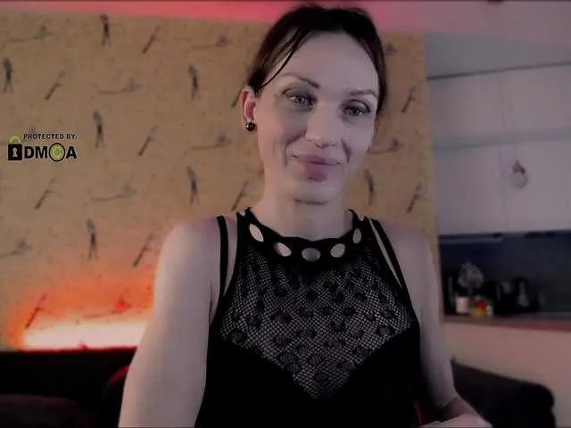 Live sex webcam photo for MilenaHardy #291124113
