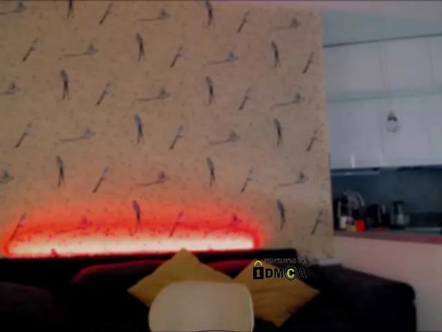 Live sex webcam photo for MilenaHardy #291305286