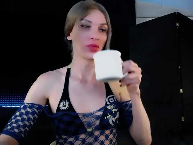 Live sex webcam photo for MilenaHardy #291653437