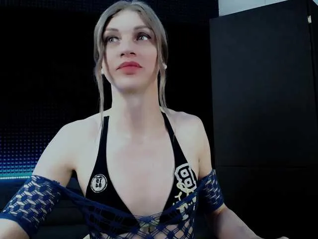 Live sex webcam photo for MilenaHardy #291679272