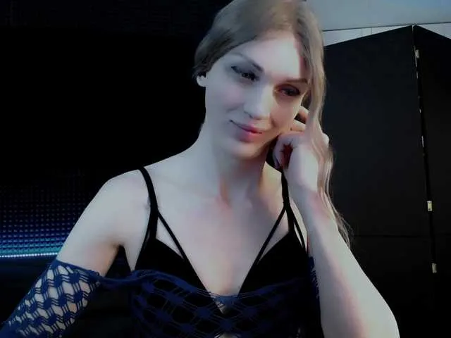 Live sex webcam photo for MilenaHardy #291749702