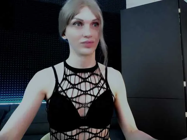 Live sex webcam photo for MilenaHardy #291802982