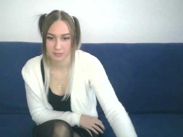 Live sex webcam photo for MilenaMilka #277098689